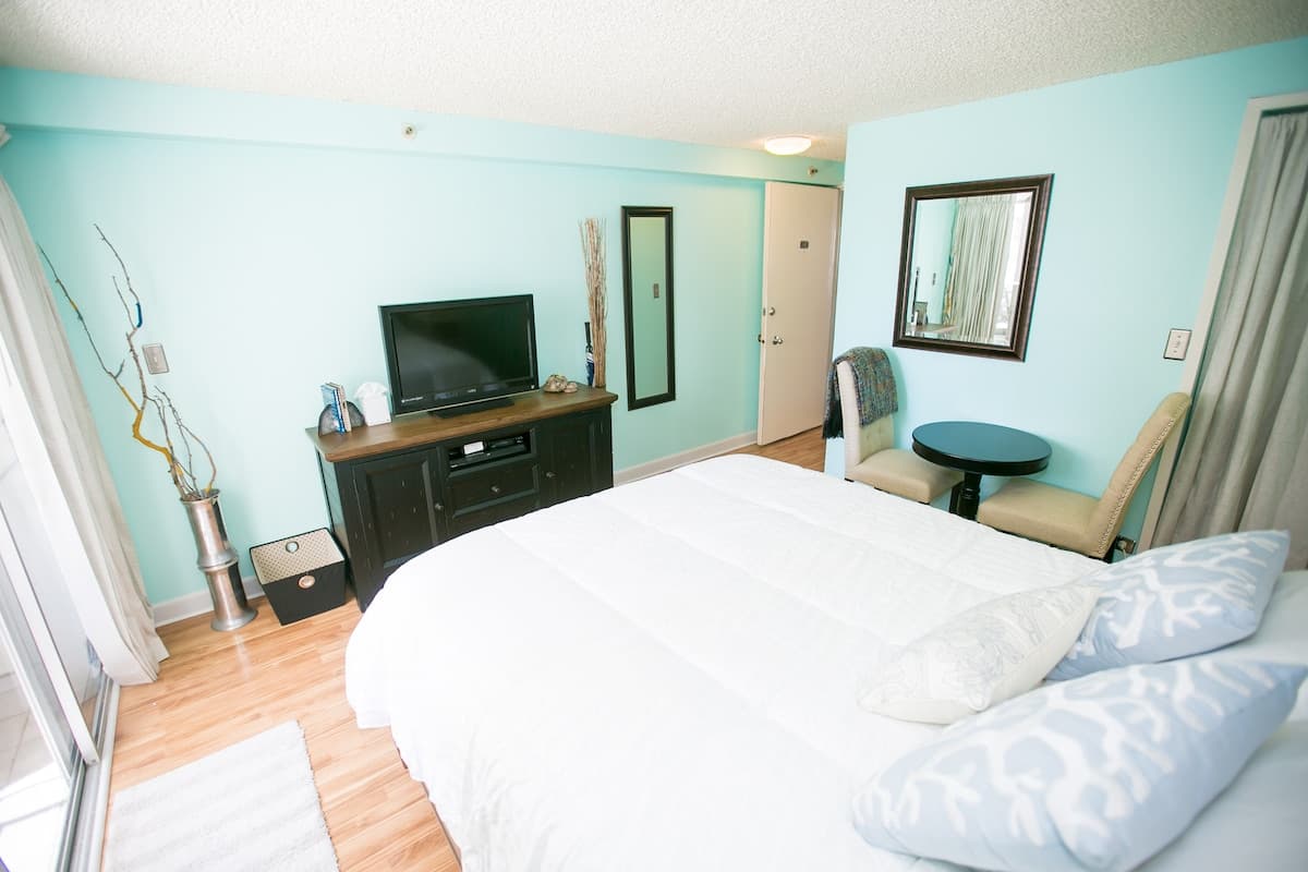 Kuhio Village Charming Waikiki Studio - Photo 4