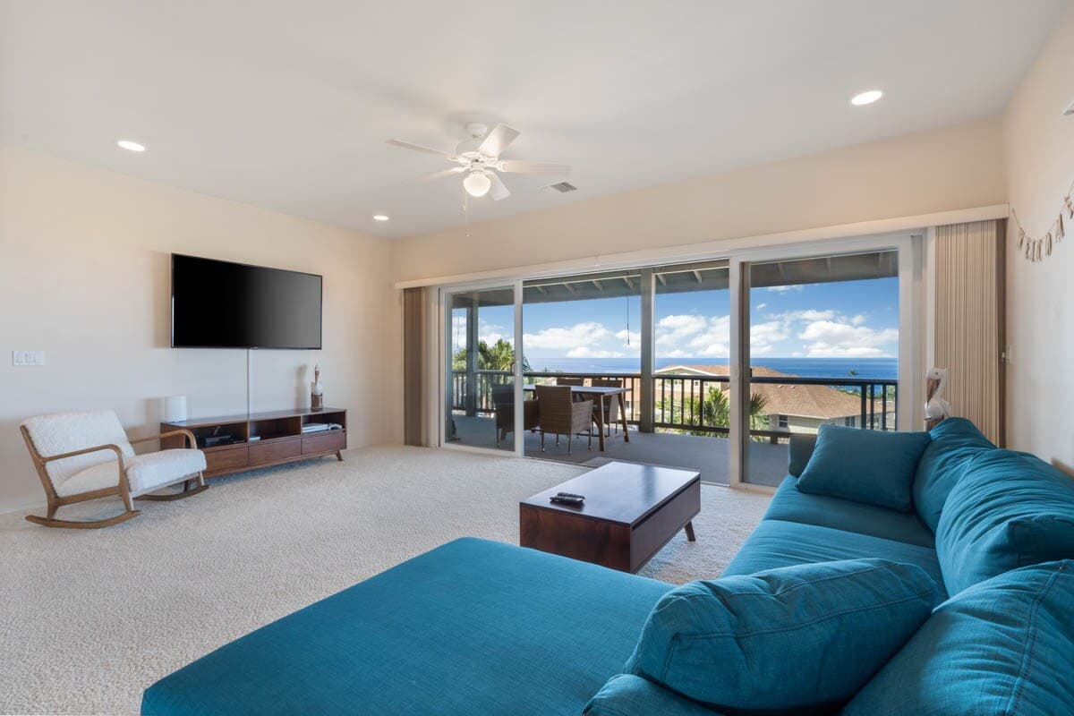 Home in Kailua-Kona · ★5.0 · 3 bedrooms · 4 beds · 2 baths - Photo 2