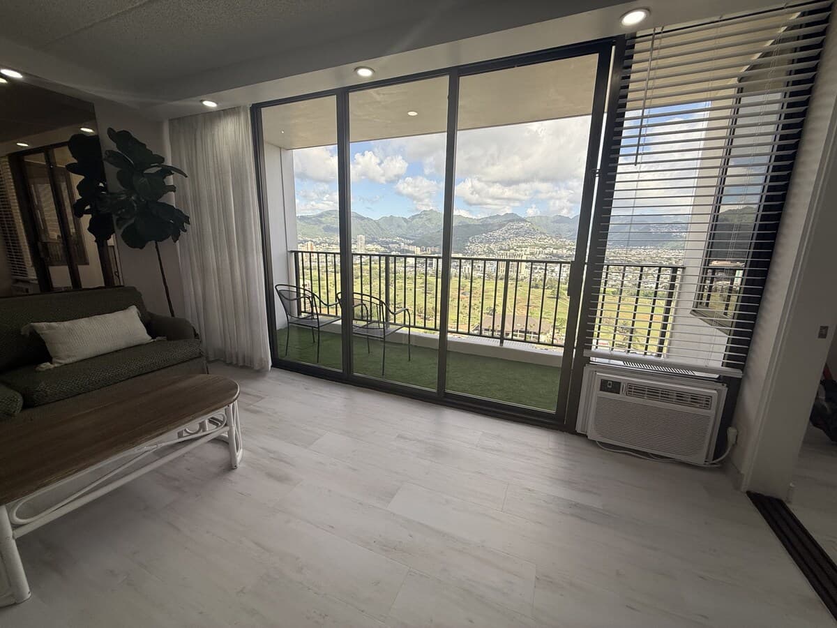 The Sky Lanai - Retreat in Beautiful Waikiki - Photo 2