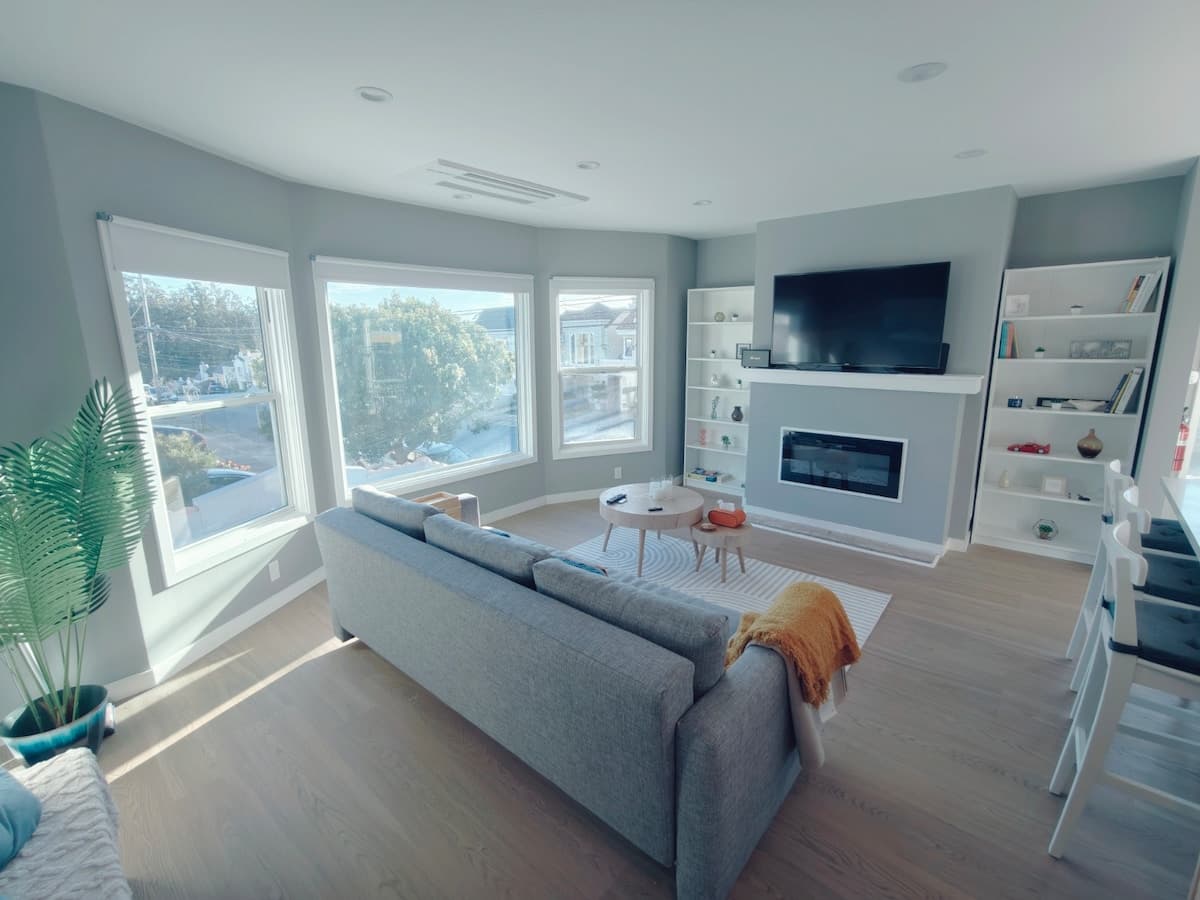 Sunset/Parkside 1-Bedroom Retreat - Photo 2