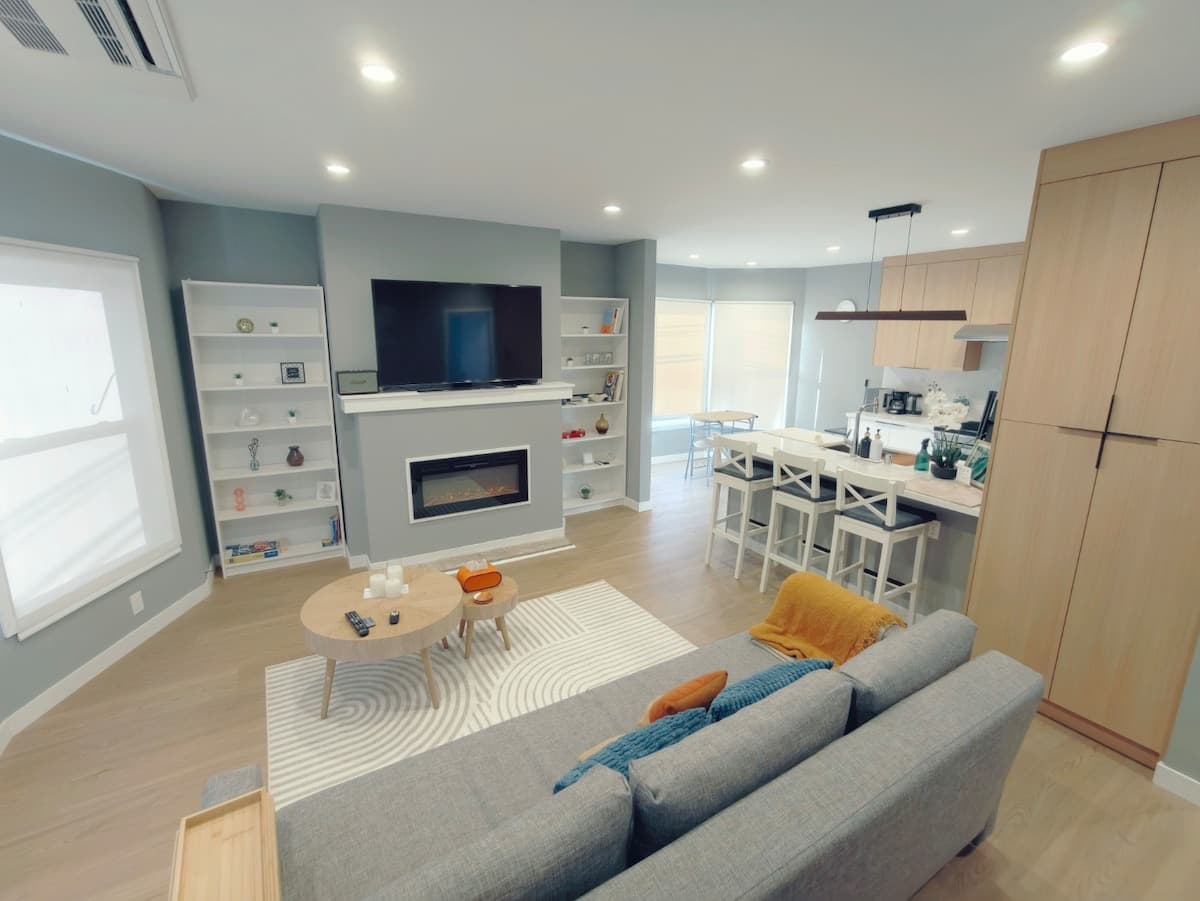 Sunset/Parkside 1-Bedroom Retreat - Photo 3