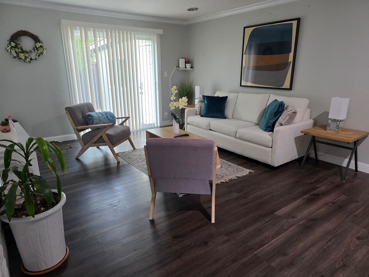 Spacious Blossom Valley Retreat for Groups - Photo 2