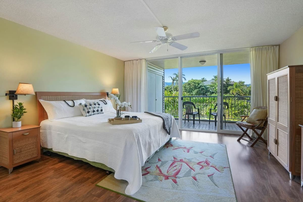 1BR with pool, hot tubs, tennis & W/D - Photo 2