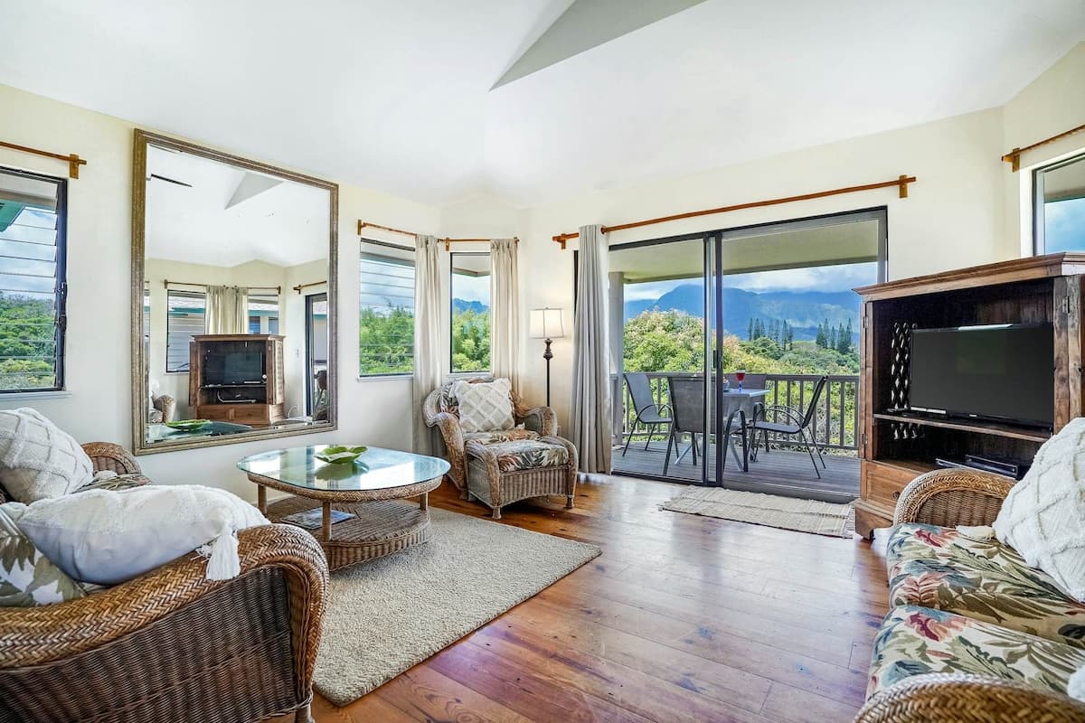 Villa in Princeville · ★4.7 · 2 bedrooms · 2 beds · 2.5 private baths - Photo 4