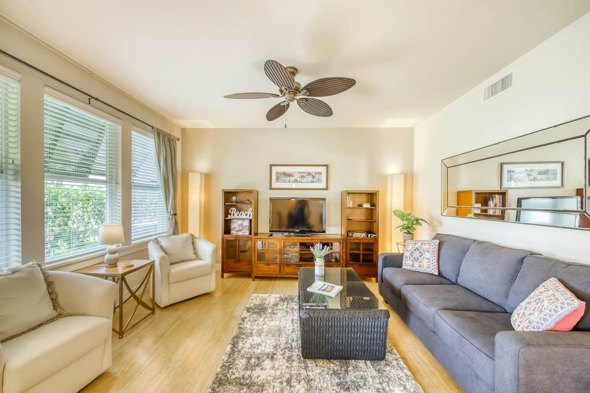 Condo in Koloa · ★4.81 · 2 bedrooms · 3 beds · 2.5 private baths - Photo 2
