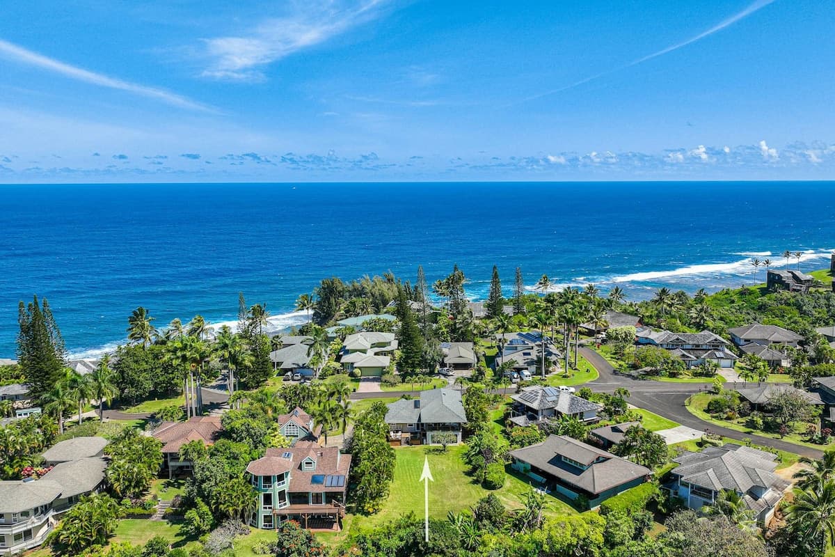 Home in Princeville · ★4.89 · 4 bedrooms · 7 beds · 3.5 private baths - Photo 1