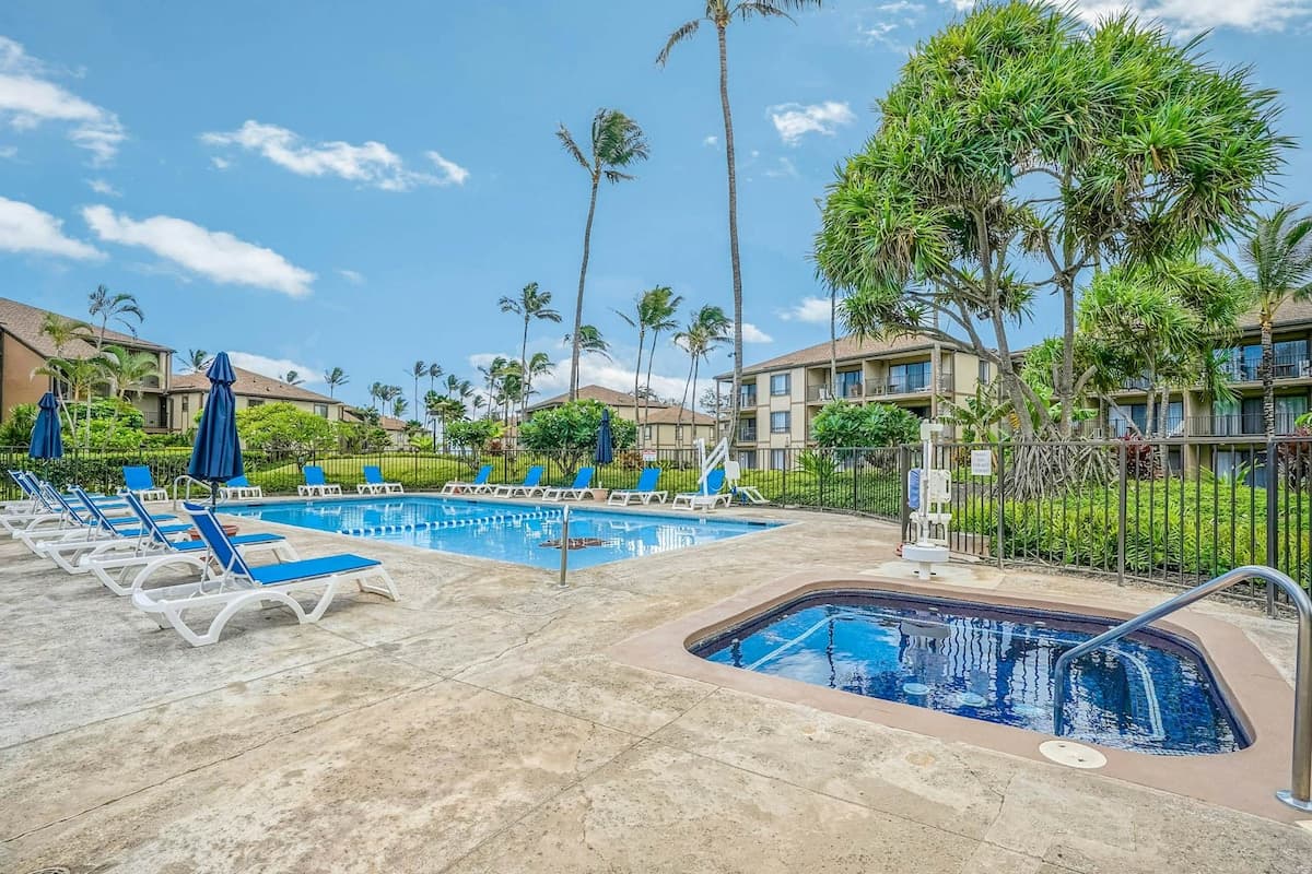 Condo in Kapaa · ★4.73 · 2 bedrooms · 3 beds · 2 private baths - Photo 3
