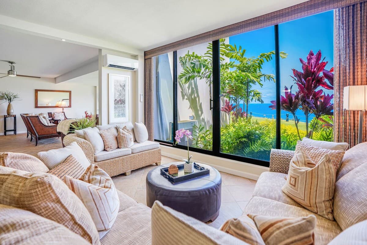 Condo in Princeville · ★4.92 · 2 bedrooms · 2 beds · 2 private baths - Photo 2