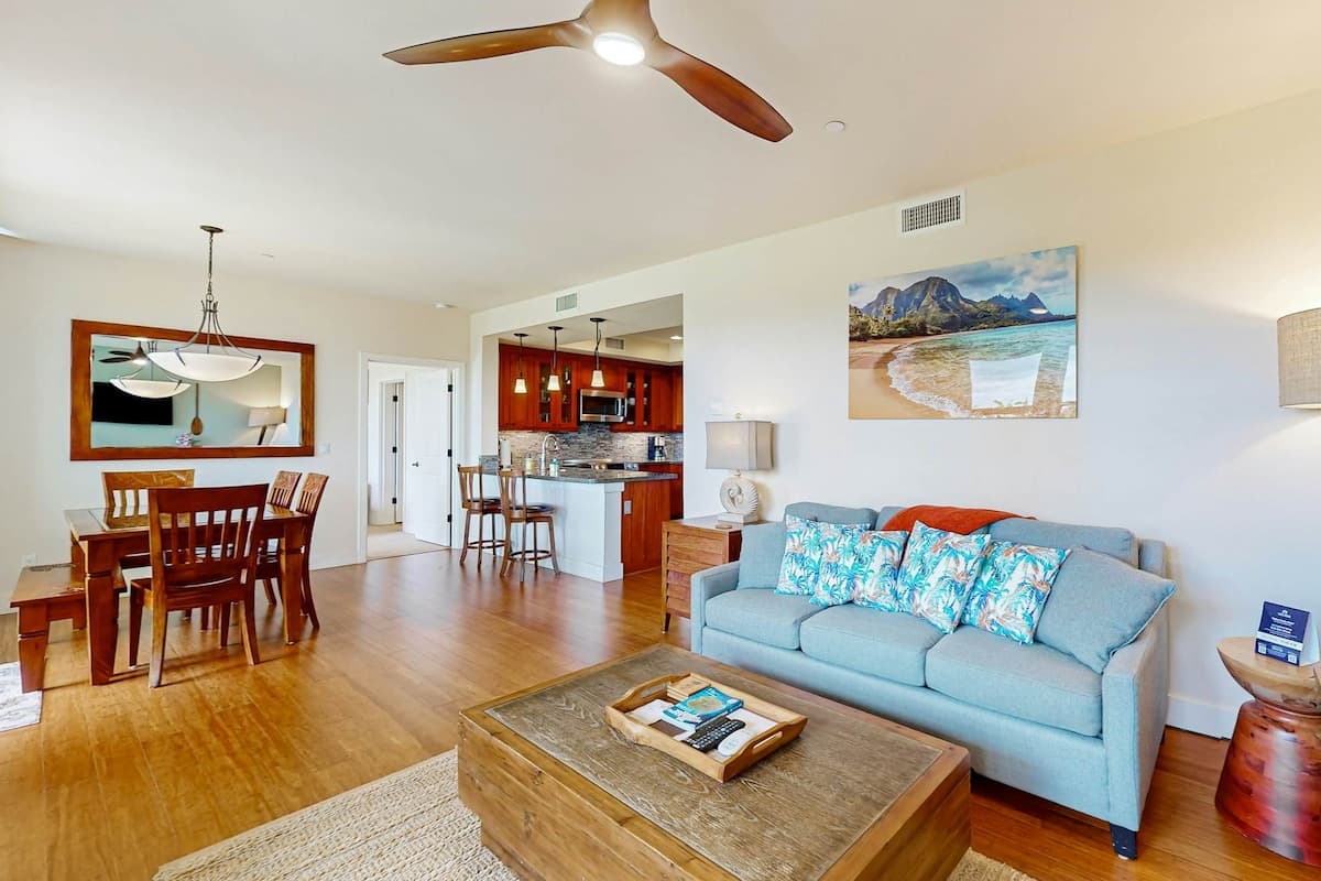 2BR Golf Course View | Patio | Pool - Photo 2