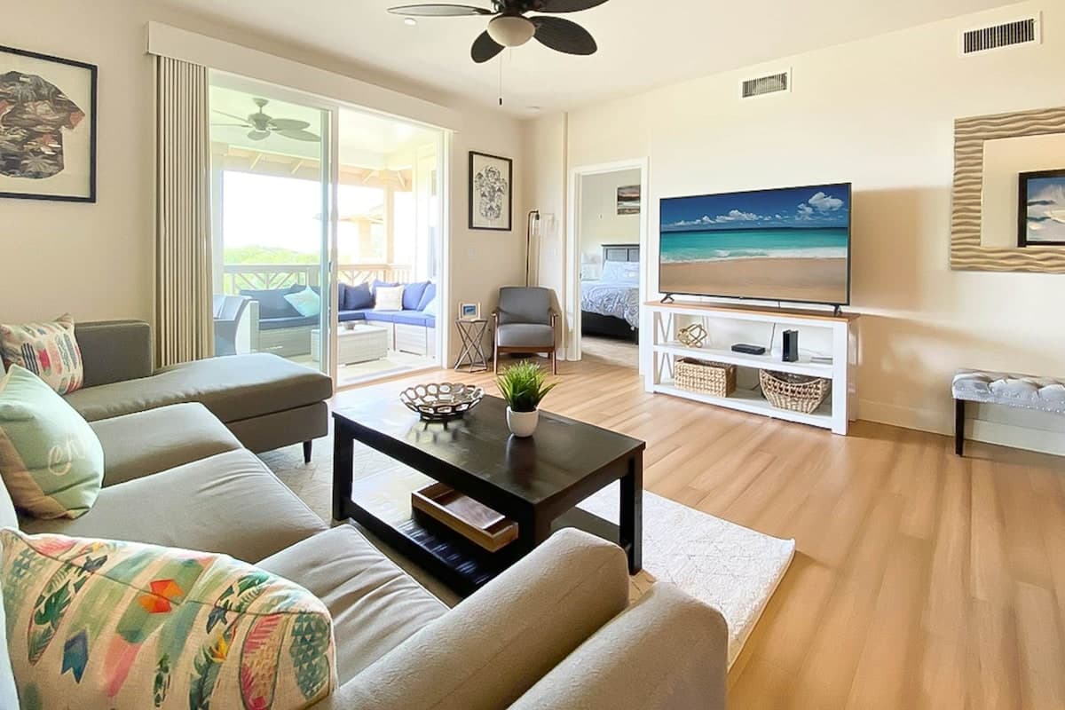 Condo in Koloa · ★4.89 · 3 bedrooms · 3 beds · 3 private baths - Photo 3