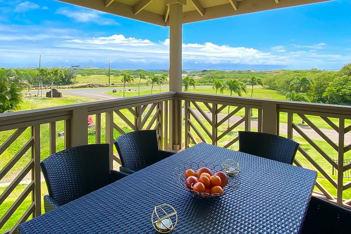 Condo in Koloa · ★4.89 · 3 bedrooms · 3 beds · 3 private baths - Photo 2