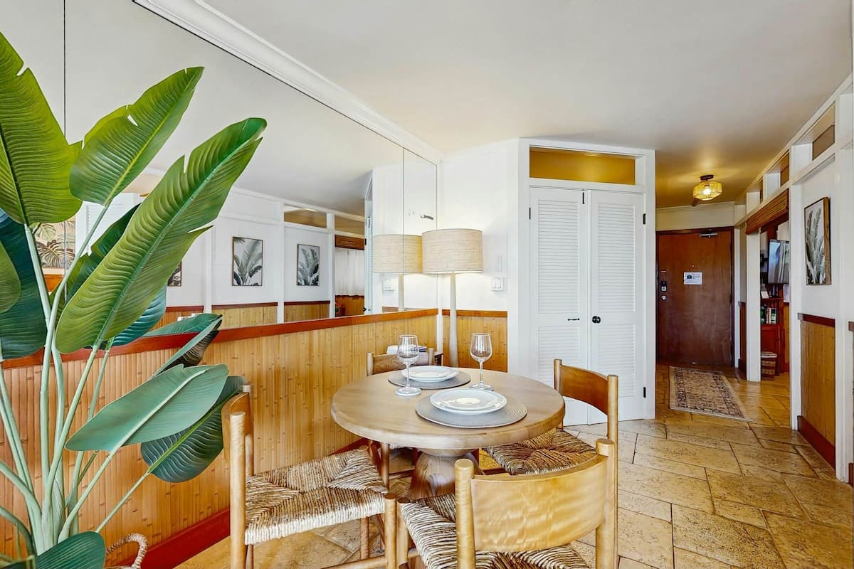 1BR Oceanfront Near Lawai Beach | Lanai | W/D | AC - Photo 5
