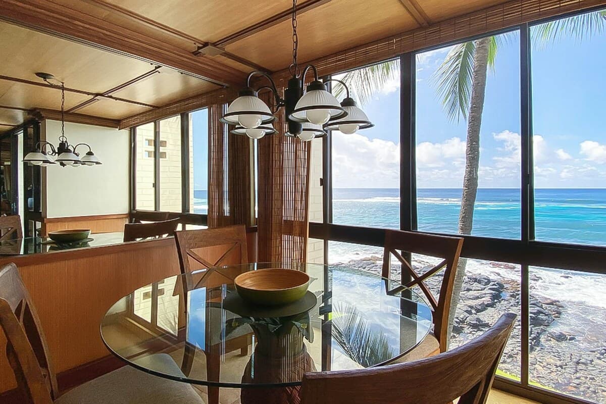 1BR Oceanfront | Balcony | Pool | - Photo 5