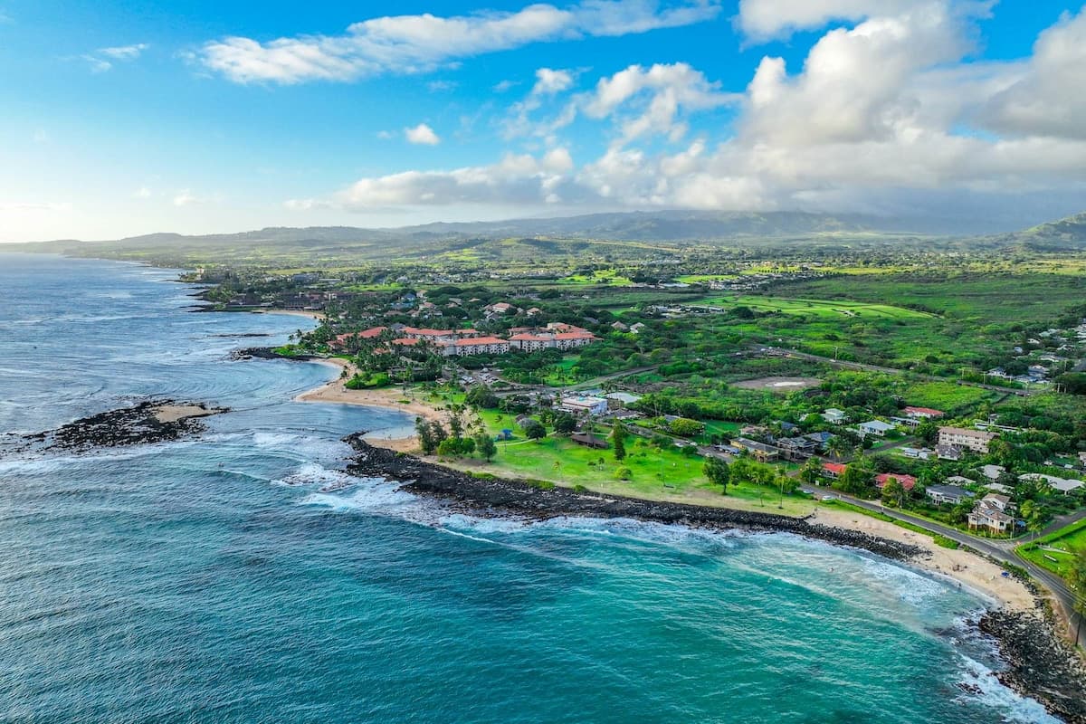 Beautiful 2BR Oceanview 2nd-Floor | - Photo 1