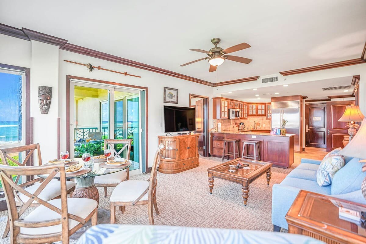 Condo in Kapaa · ★4.88 · 2 bedrooms · 3 beds · 3 private baths - Photo 3