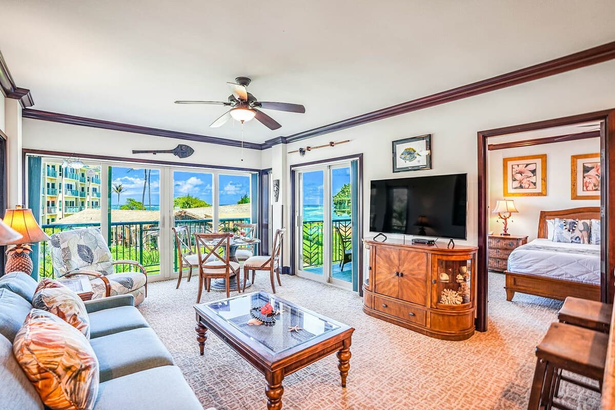 Condo in Kapaa · ★4.88 · 2 bedrooms · 3 beds · 3 private baths - Photo 2