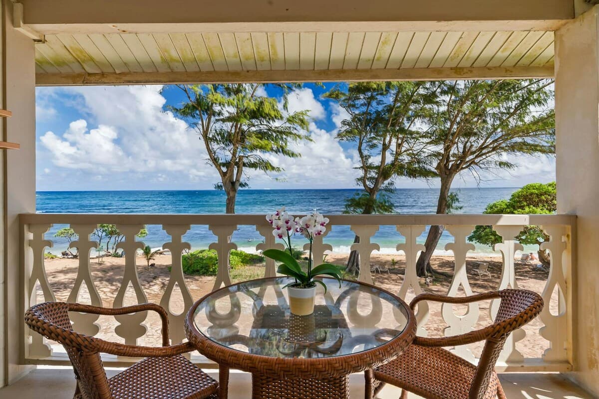 Condo in Kapaa · ★4.9 · Studio · 2 beds · 1 private bath - Photo 3