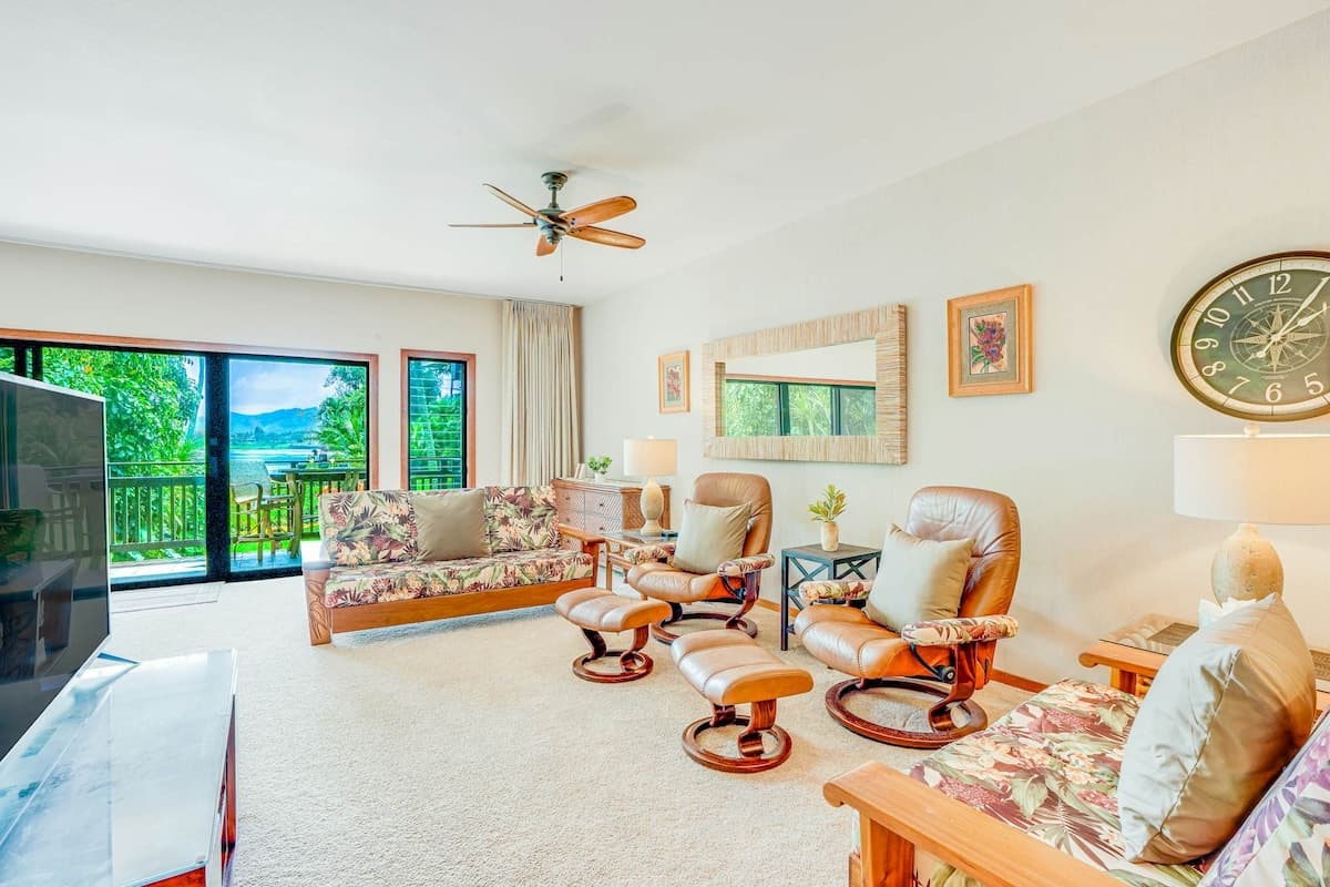 Condo in Kapaa · ★4.84 · 2 bedrooms · 3 beds · 2 private baths - Photo 4