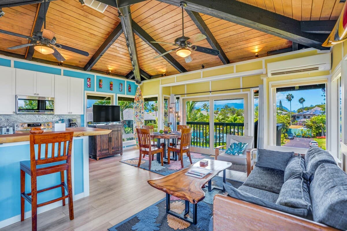 Home in Princeville · ★4.74 · 3 bedrooms · 3 beds · 2.5 private baths - Photo 5