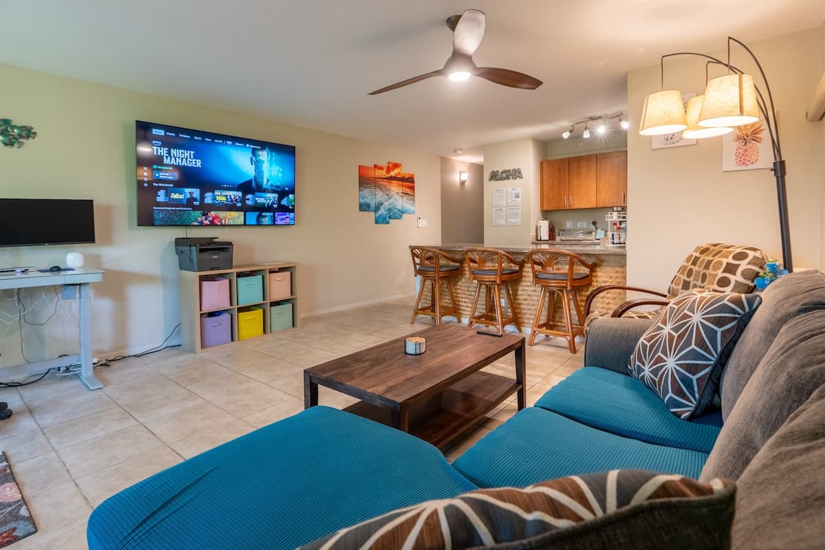 Condo in Kailua-Kona · ★4.95 · 1 bedroom · 2 beds · 1 bath - Photo 2