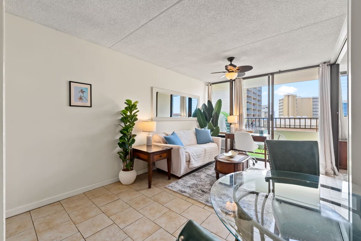 The Aina Apartment of Waikiki - Photo 2