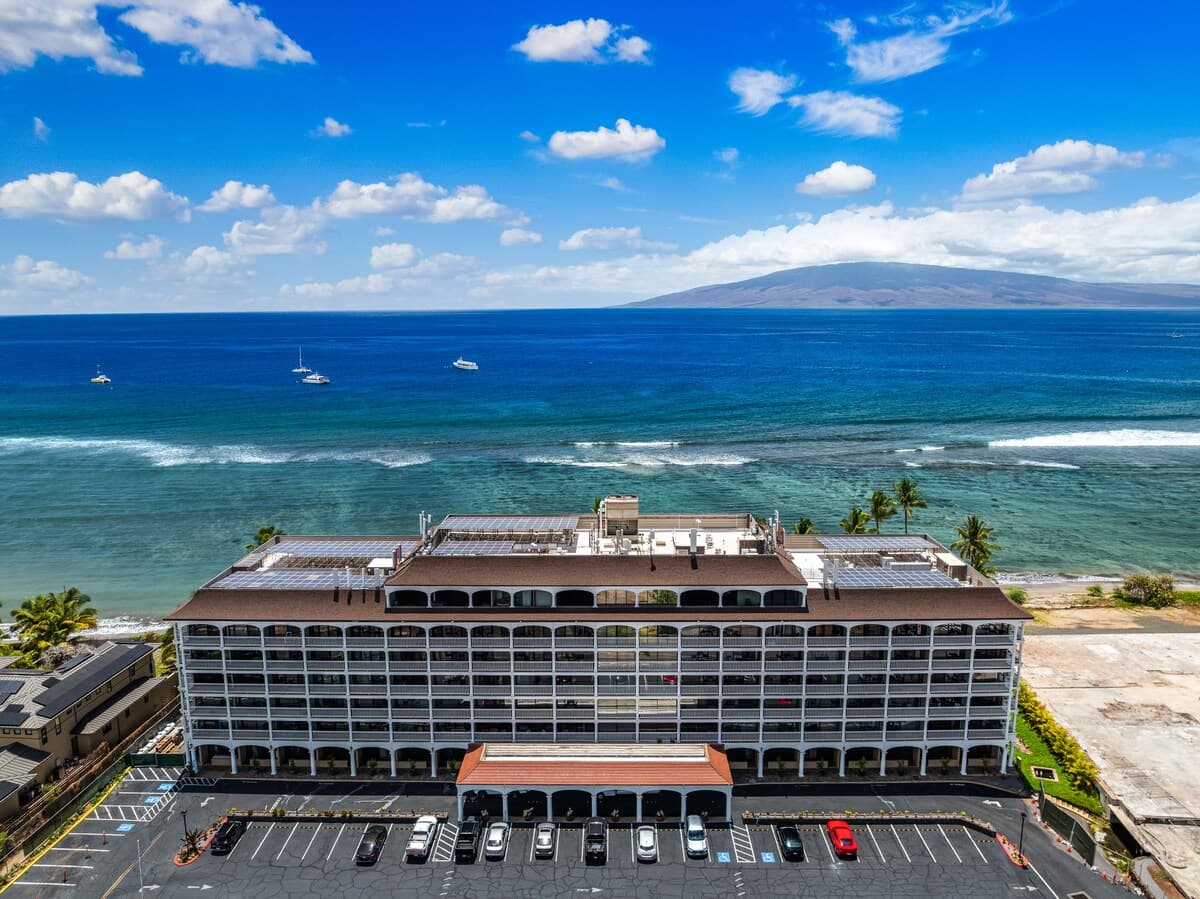 Home in Lahaina · ★5.0 · 1 bedroom · 1 bed · 1 bath - Photo 1