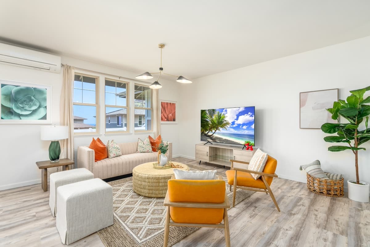 Home in Waianae · ★5.0 · 3 bedrooms · 7 beds · 2 private baths - Photo 4