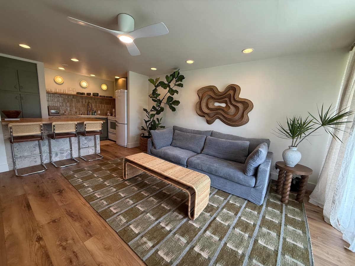 North Shore Hideaway - Photo 2