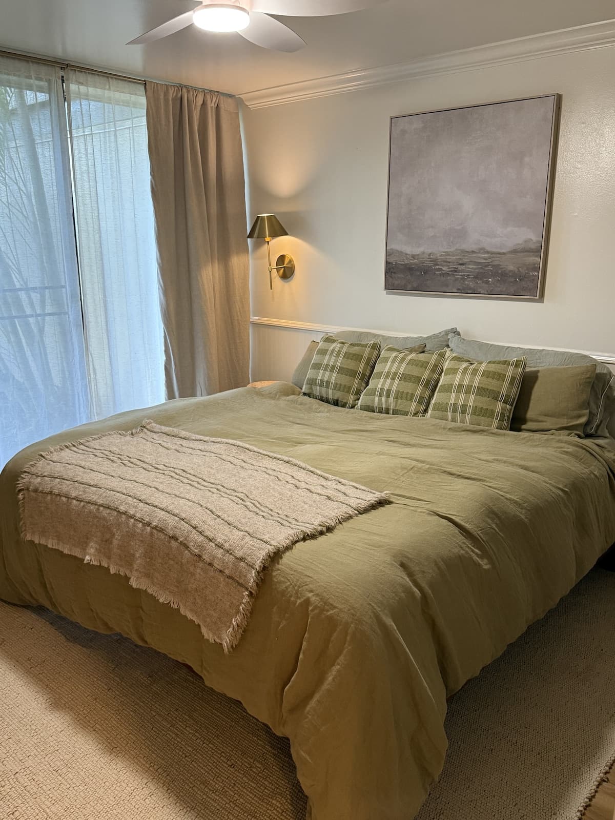 North Shore Hideaway - Photo 1