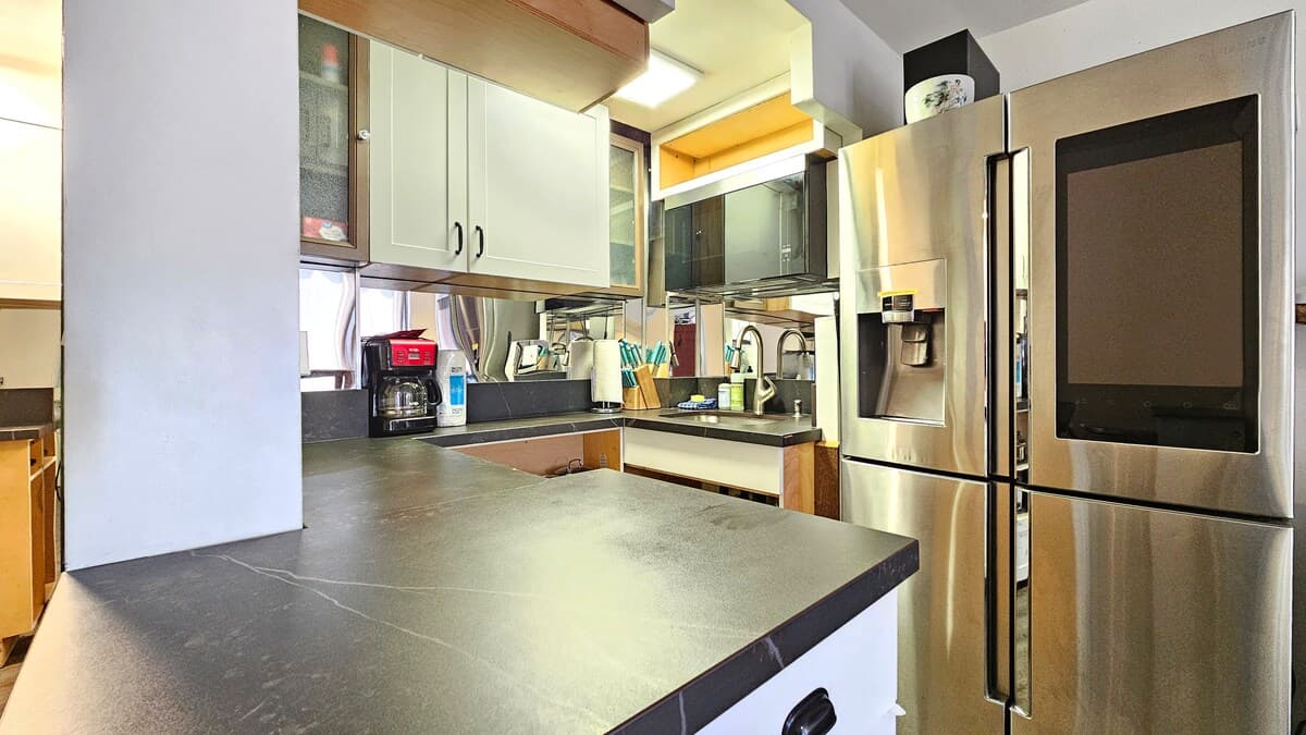 WG 716 | Ocean-View Studio ½Block to Waikῑkῑ Beach - Photo 3