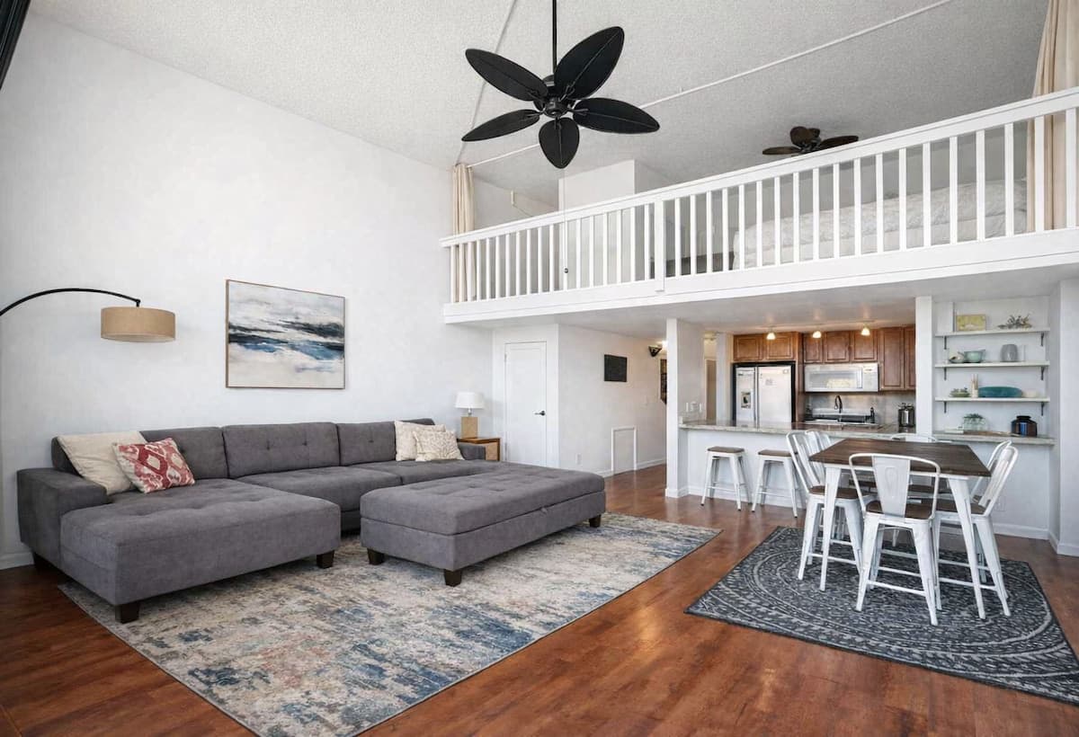Condo in Kihei · ★5.0 · 2 bedrooms · 3 beds · 2 private baths - Photo 2
