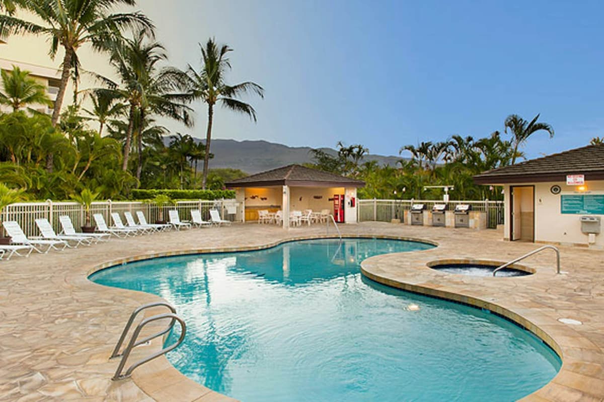 Condo in Kihei · ★5.0 · 2 bedrooms · 4 beds · 2 private baths - Photo 1