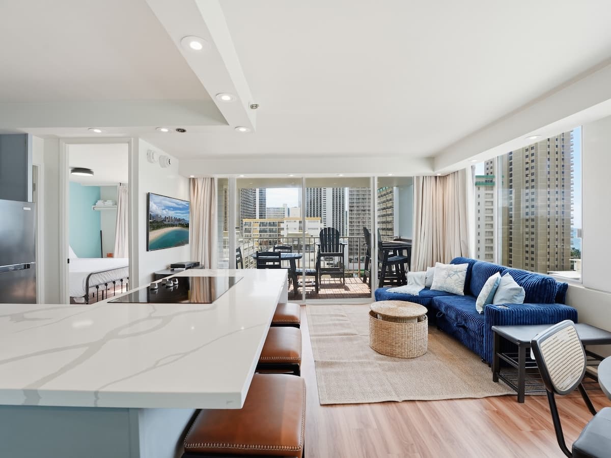 Modern Fully Renovated 1 bdrm Heart of Waikiki - Photo 5