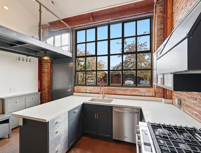 Brick Loft Oasis Near SF & Beaches, 2 Parking - Photo 4