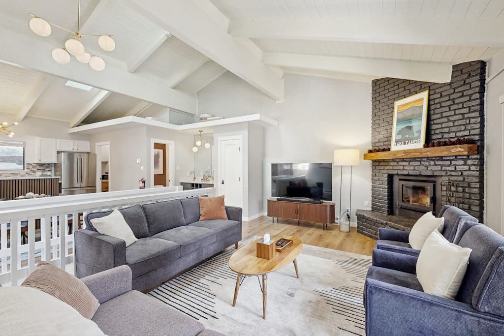 Townhouse in Incline Village · 3 bedrooms · 4 beds · 2.5 private baths - Photo 1