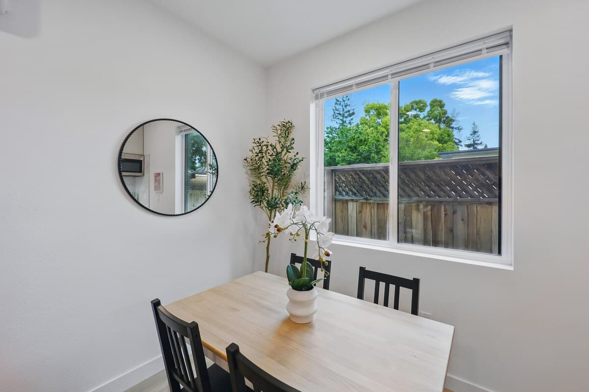 Private Entrance, Sun-Filled 1BR Near Stanford - Photo 2