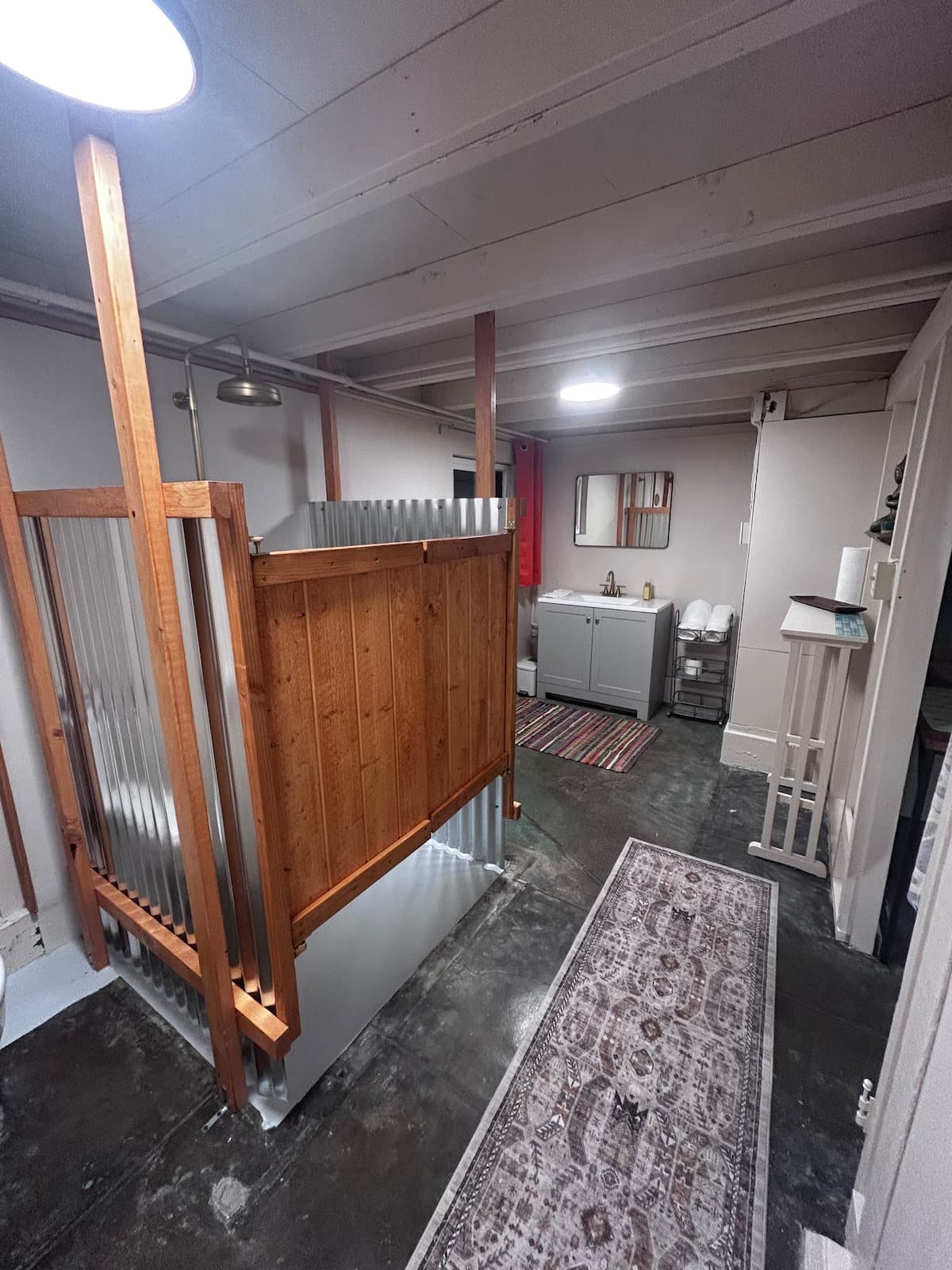 Home in Hilo · ★4.9 · 2 bedrooms · 3 beds · 1.5 private baths - Photo 5