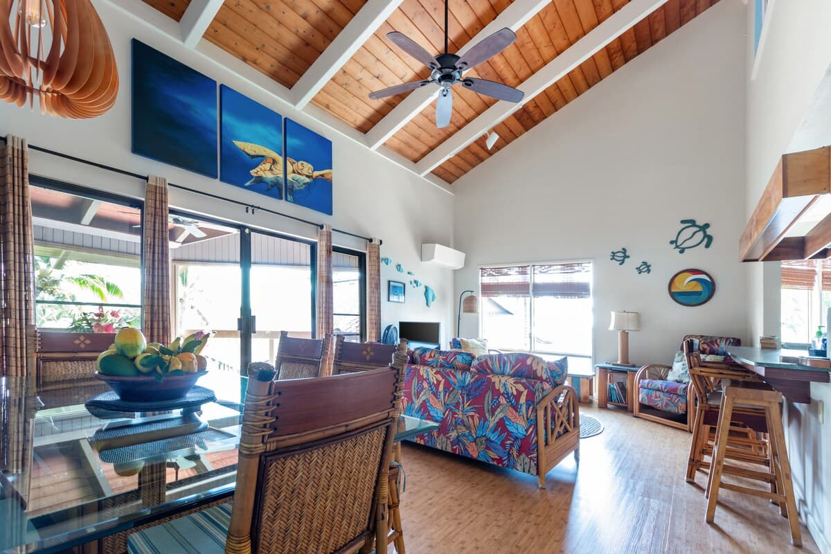 Condo in Kailua-Kona · ★4.96 · 2 bedrooms · 4 beds · 2 baths - Photo 3