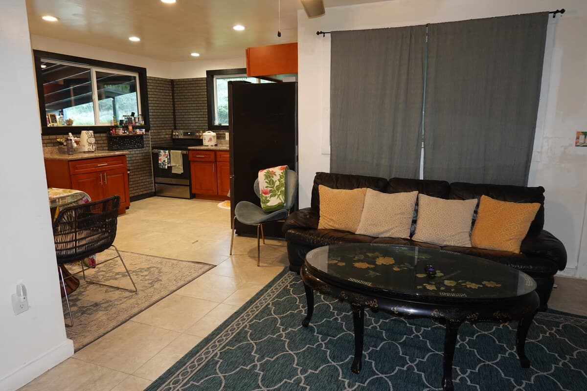 Home in Waianae · ★4.83 · 1 bedroom · 1 bed · 1 private bath - Photo 2
