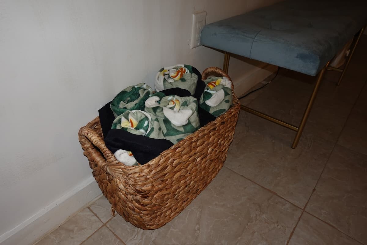 Home in Waianae · ★4.83 · 1 bedroom · 1 bed · 1 private bath - Photo 3