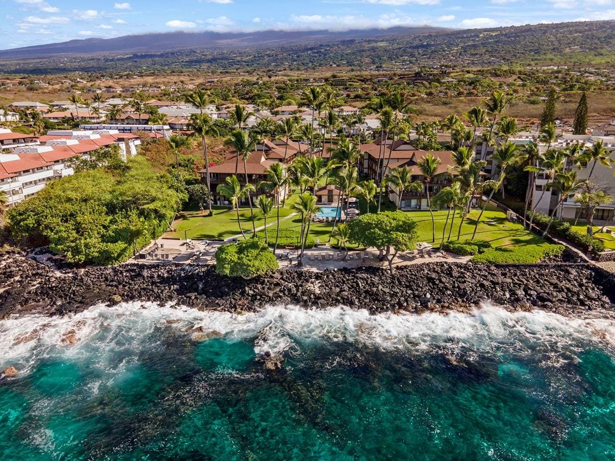 Condo in Kailua-Kona · ★5.0 · 1 bedroom · 2 beds · 1 bath - Photo 1