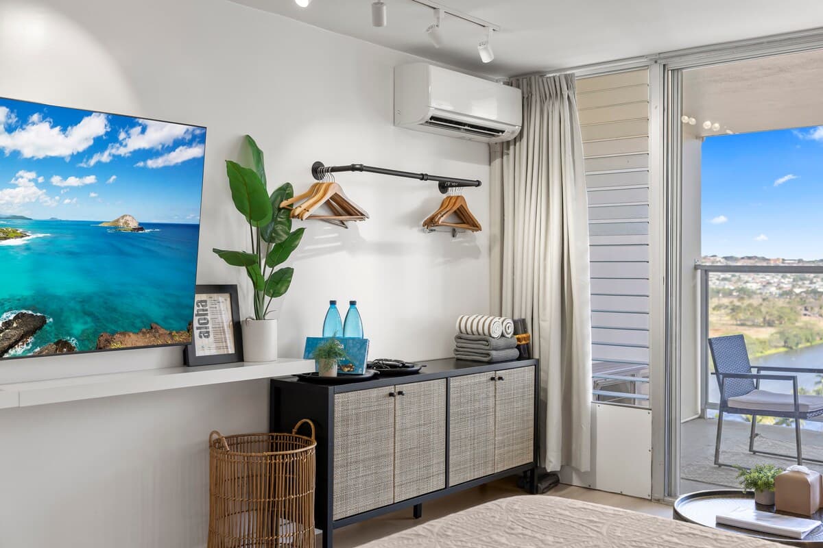 17FL - Waikiki Walkable - Upgraded King Studio - Photo 2