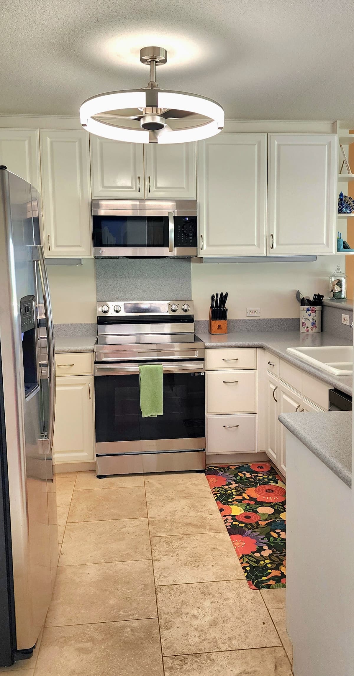 NEW! Paradise Oceanview with AC and Private Lanai - Photo 4