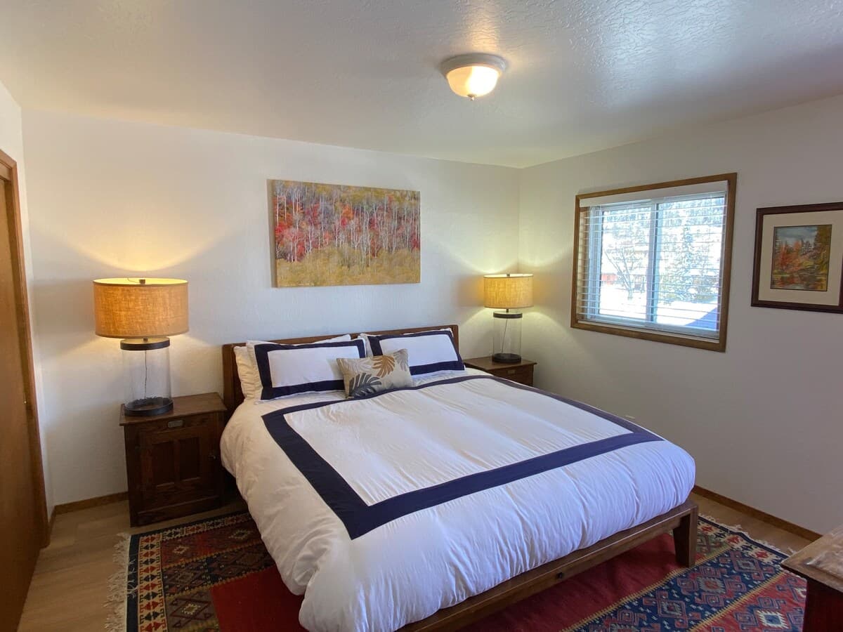 Steps to Main St, Truckee River Chalet - Photo 1