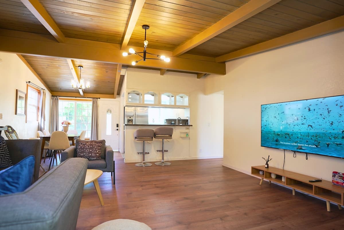 4BR Home + Private Suite Near Santana Row - Photo 2