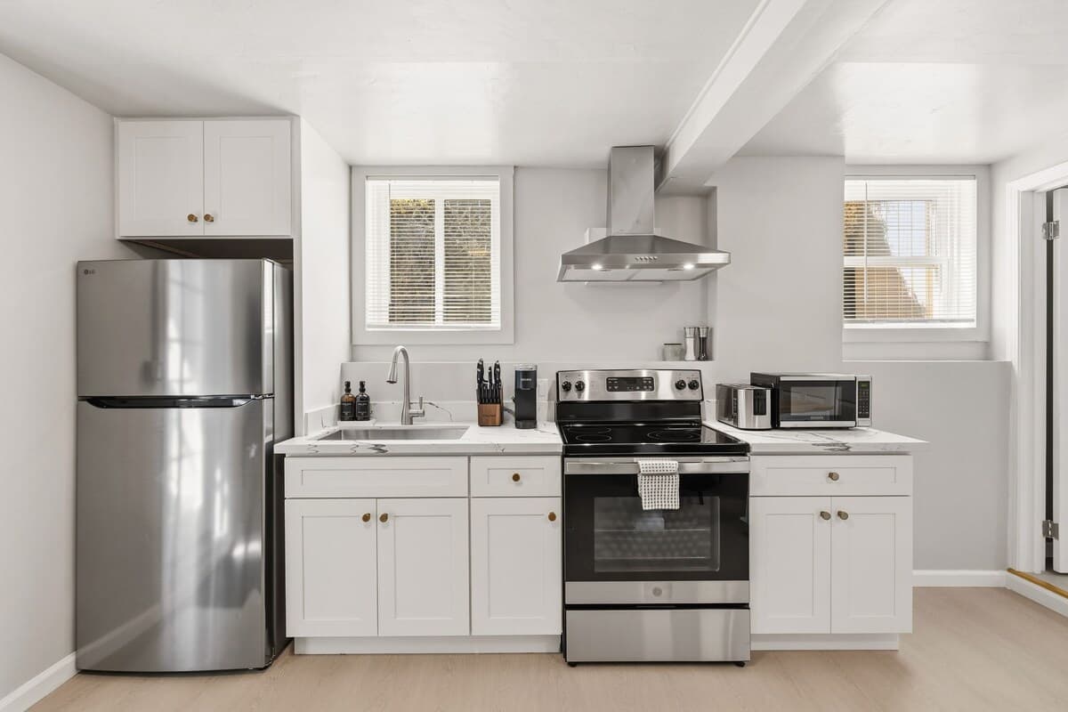 2BR Near SCU, NVIDIA, Apple, Google - Photo 5