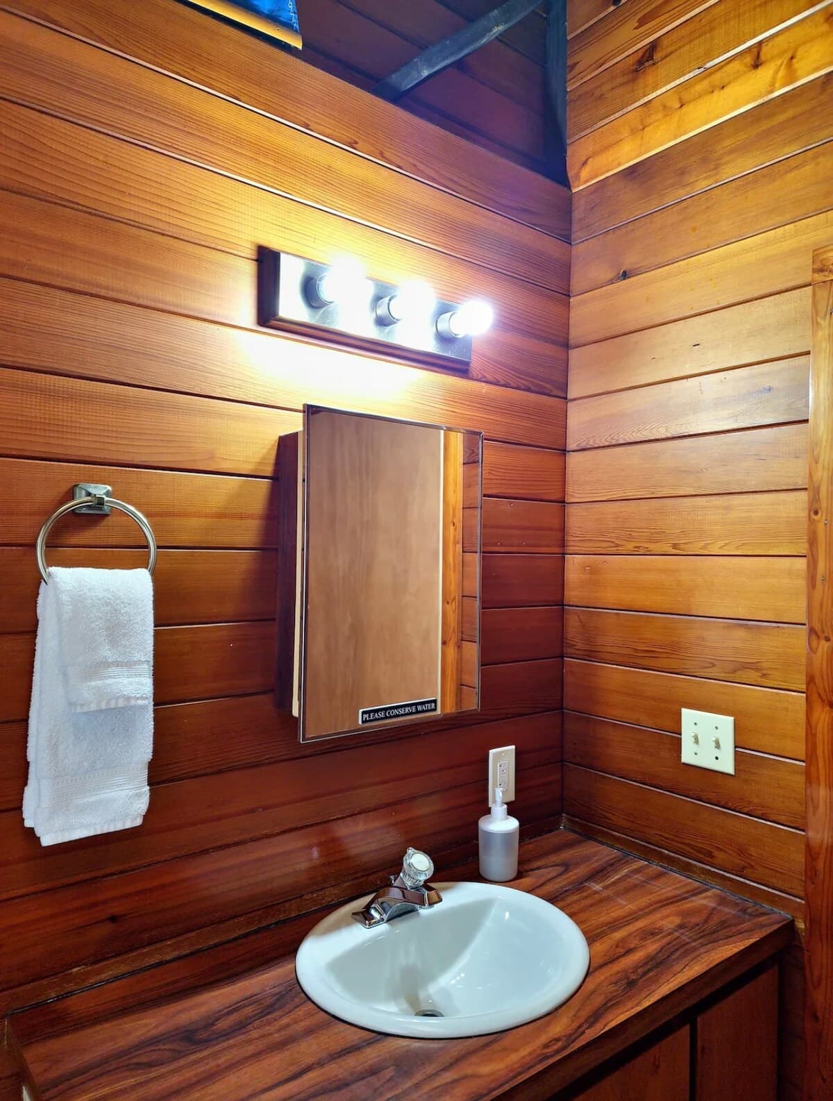 The Pacifica Inn - Photo 5