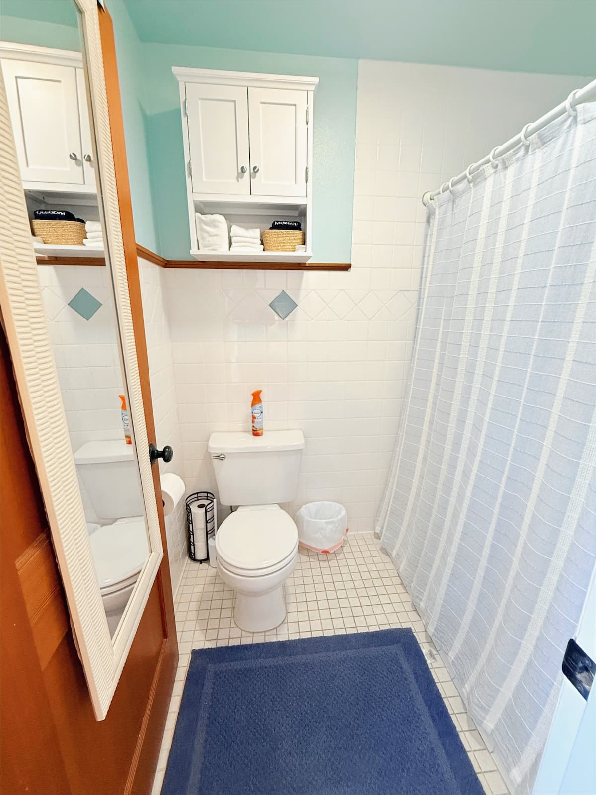 Hilo Town Inn Room 1 - Photo 5