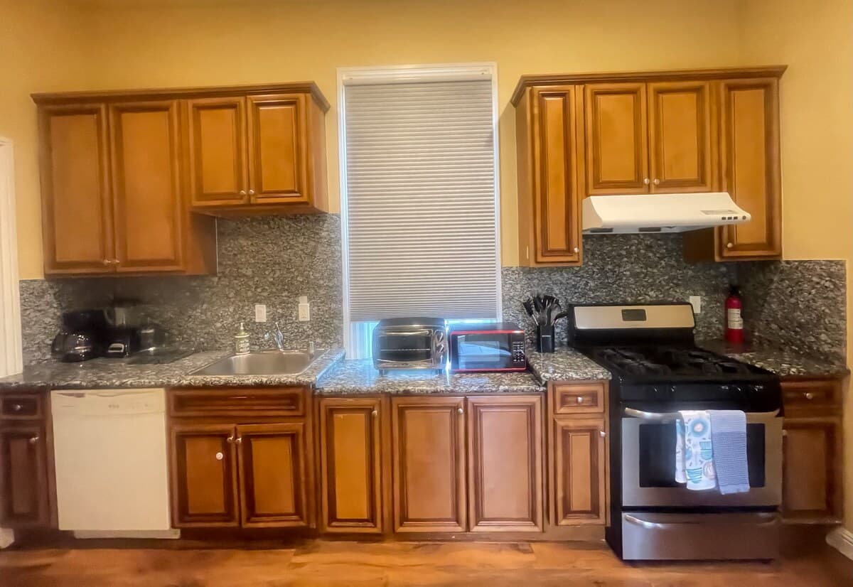 Spacious Downtown Home, Walk to SJSU - Photo 4