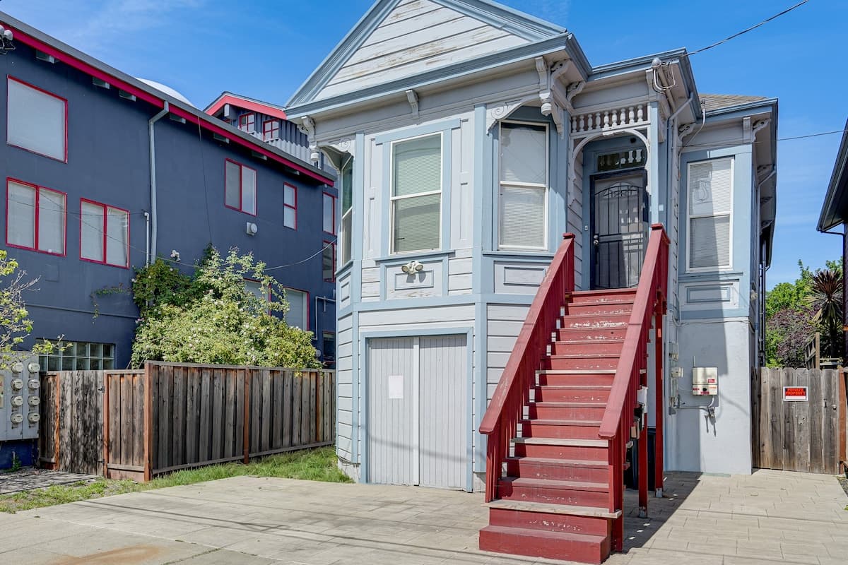 Spacious East Bay Home, Yard, Near Lake Merritt - Photo 1